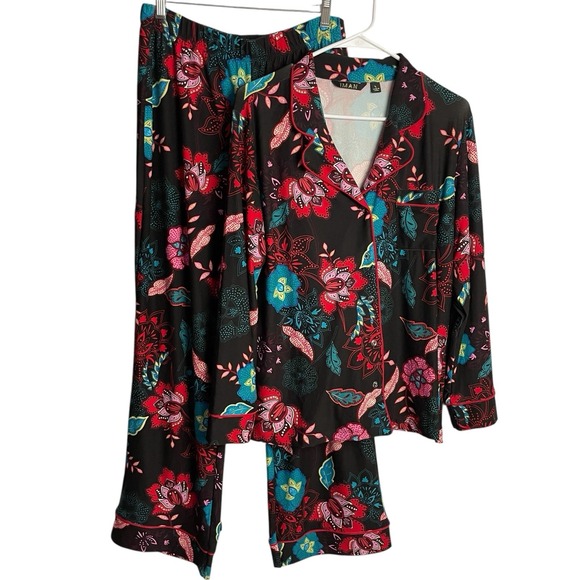 IMAN Vibrant Floral Pajama Set - Black, Red, Teal - Picture 2 of 4